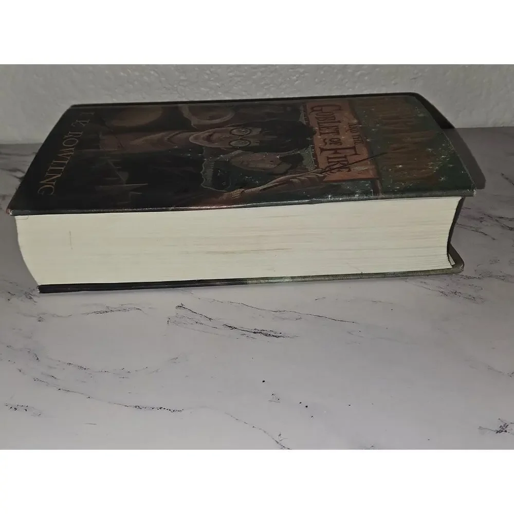 Harry Potter and the Goblet of Fire by J. K. Rowling 1st Editio(2000, Hardcover)